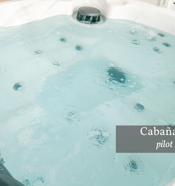 Paradise Island Jacuzzi Lodge (premium)