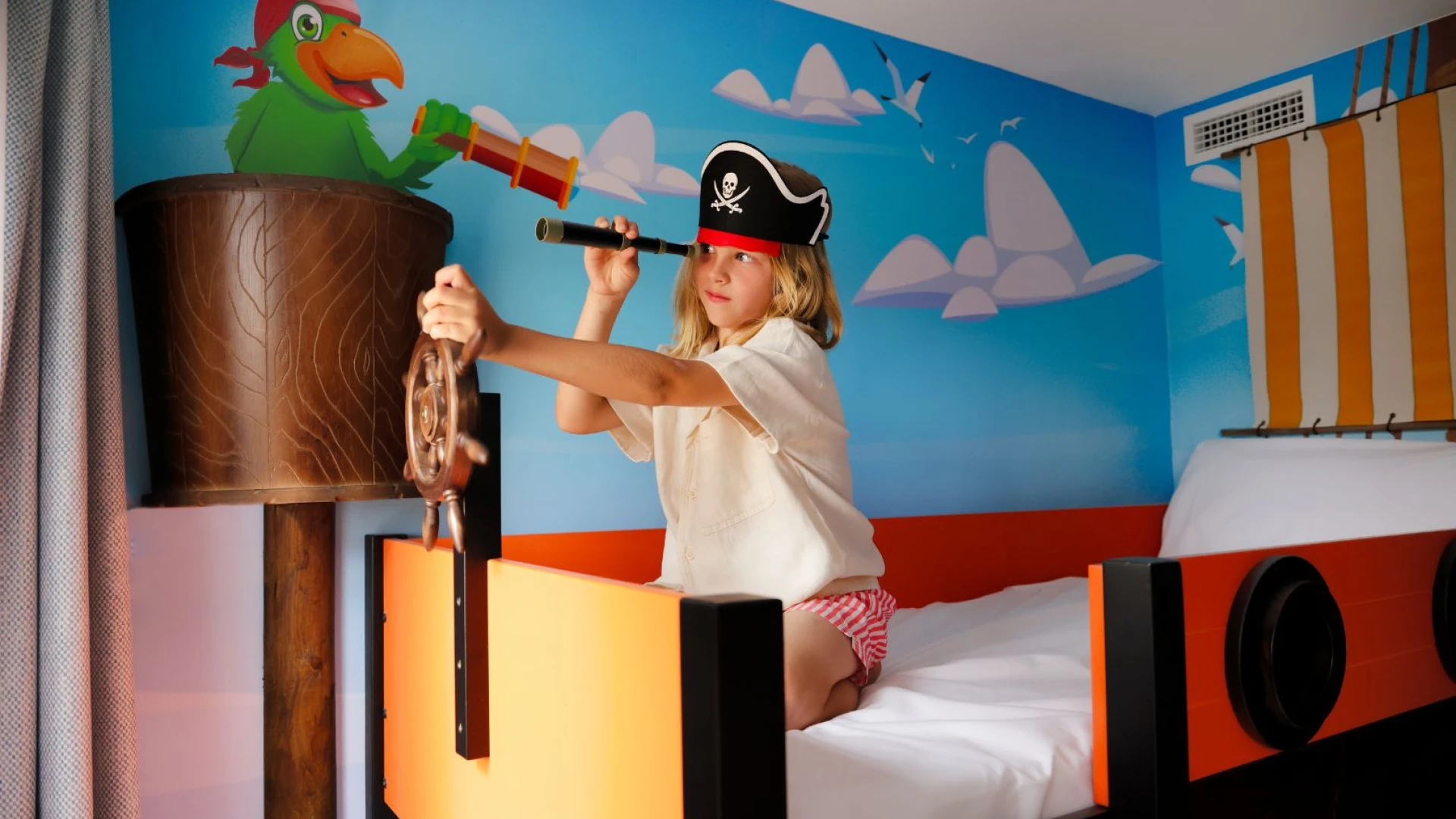 Primer resort de piratas con zoo y parque acuático del mundo