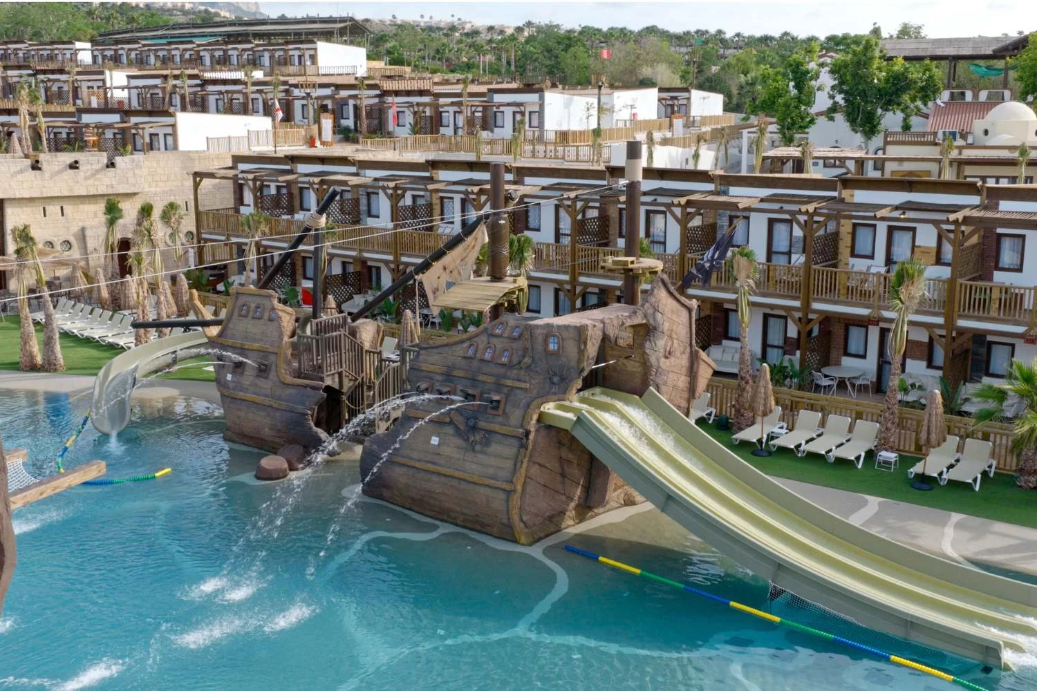 Battleship Lagoon Pool