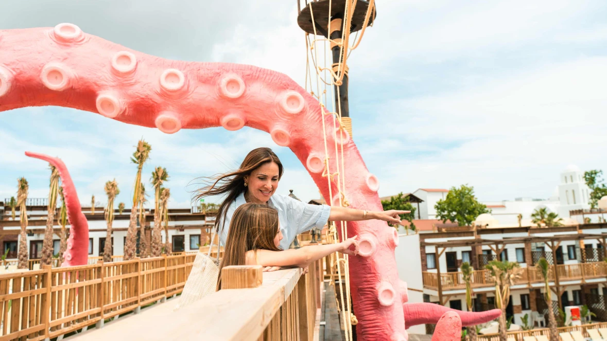 2 niños gratis en TI Promo